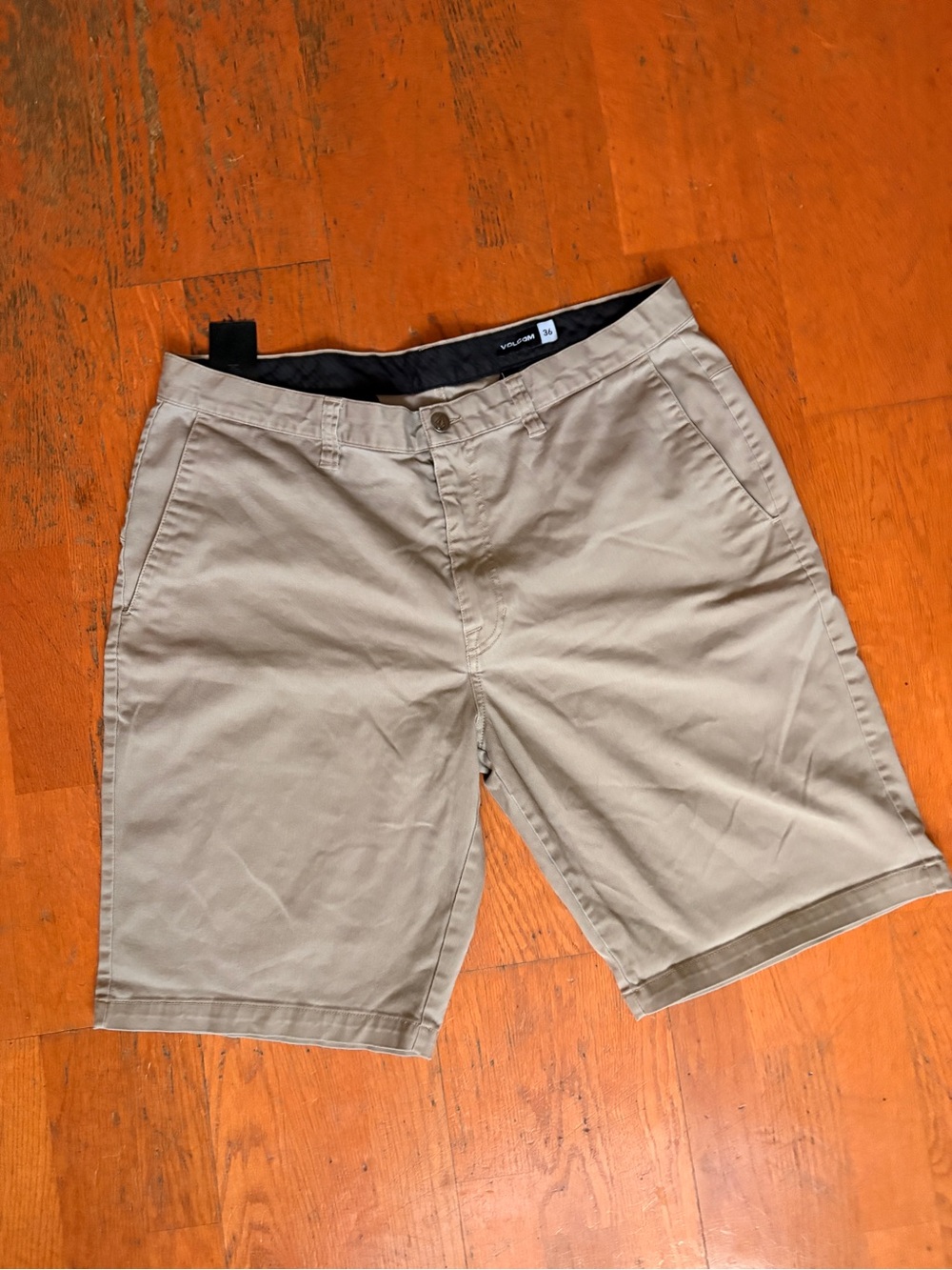 Men's Khaki Casual Shorts - Volcom 36 Waist